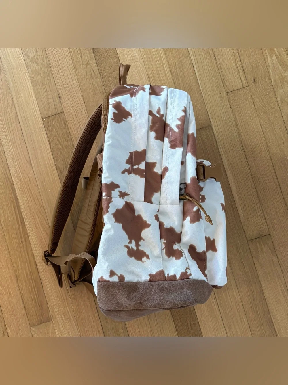 cow backpack jansport Natural Brown and White Print Leather Cowhide Imported. JanSport Campus Cow Print Backpack